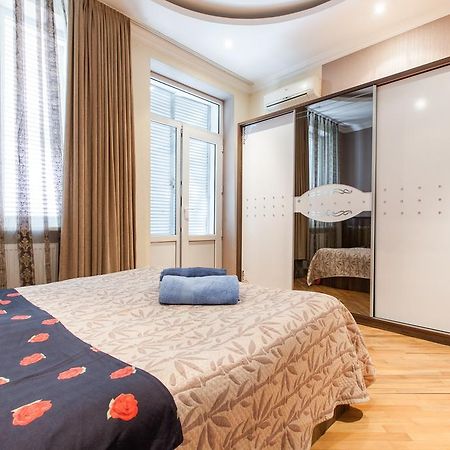 Sweet Home Apartment Tbilisi Quarto foto
