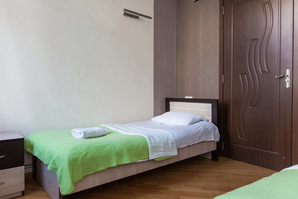 Sweet Home Apartment Tbilisi Quarto foto