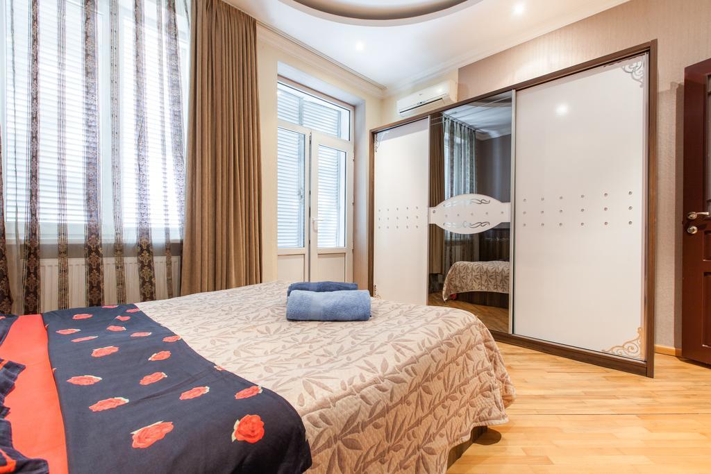 Sweet Home Apartment Tbilisi Quarto foto