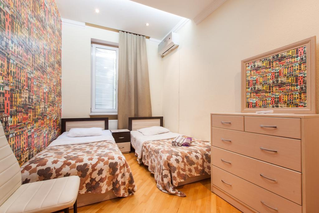 Sweet Home Apartment Tbilisi Quarto foto