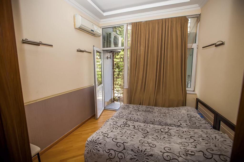 Sweet Home Apartment Tbilisi Quarto foto